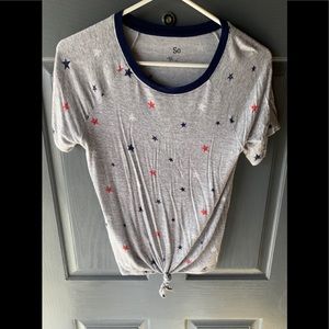 SO brand juniors gray top w/stars,knot at waist XS